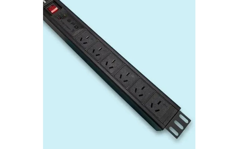 常見服務器電源線/PDU接口介紹